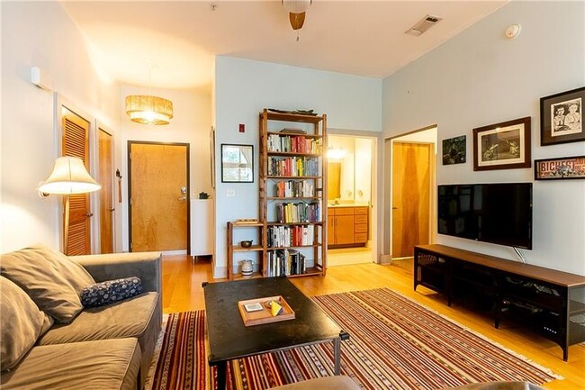Building Photo - 2630 Talley St