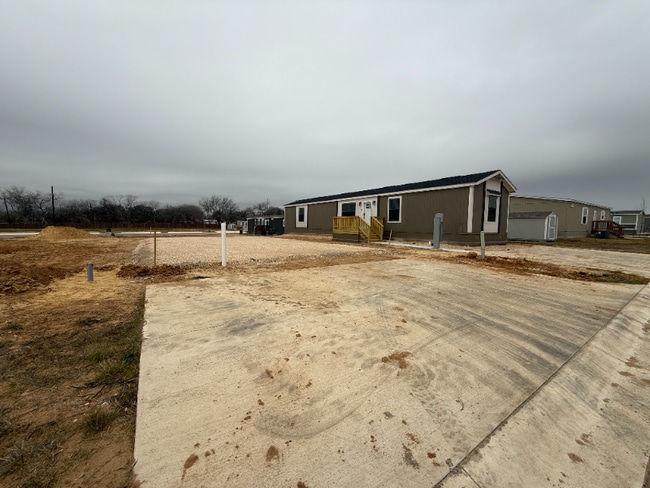 Photo - 15803 S Flores St House