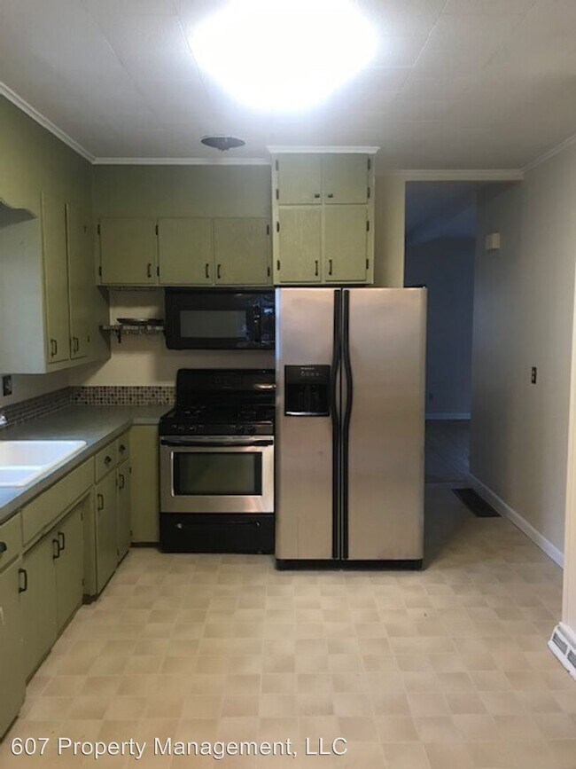 Building Photo - 4 br, 1.5 bath House - 24 Pearl Ave