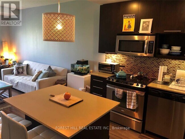 Building Photo - 100 Harrison Garden Blvd