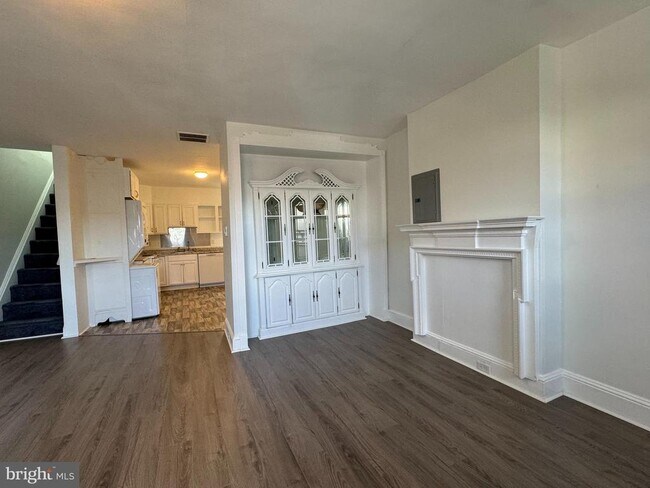 Building Photo - 4645 UMBRIA St