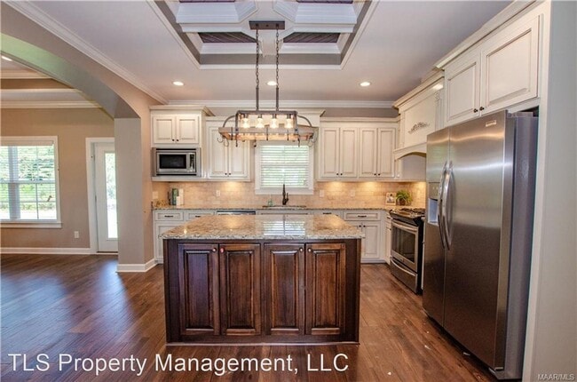 Building Photo - 4 br, 2.5 bath House - 1004 Legacy Drive 1