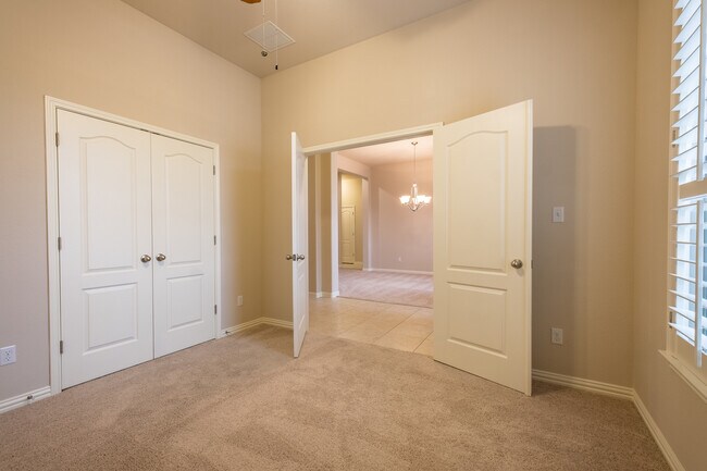 Foto del edificio - 4 Bedroom, 3 Bath, Single-Story Home in Parkside at Mayfield Ranch