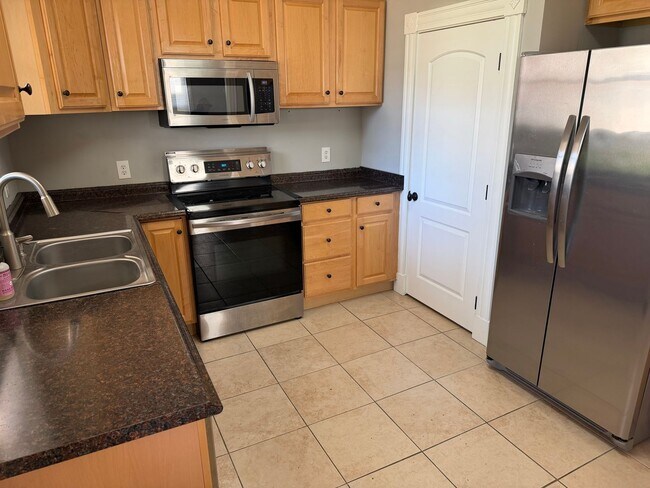 Foto del edificio - Beautifully Renovated Swansboro Home