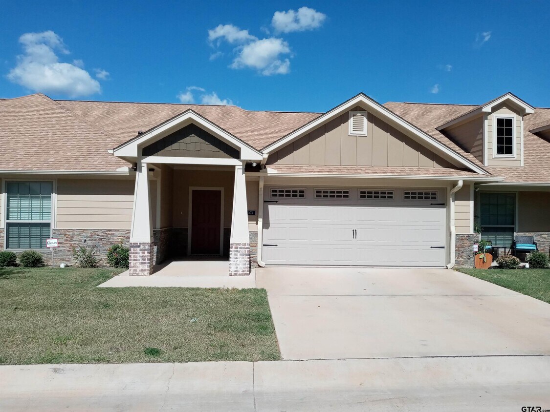 815 E Grande Blvd, Tyler, TX 75703 House Rental in Tyler, TX