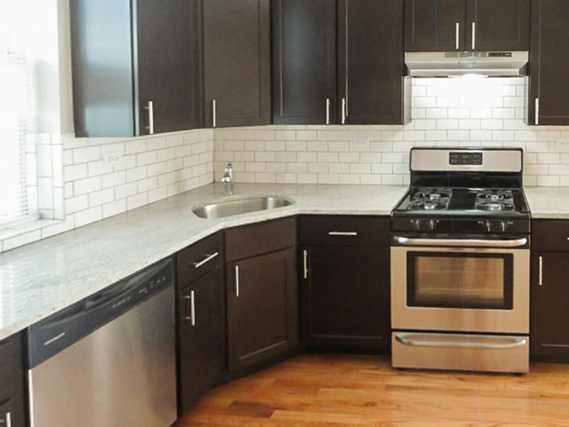 Primary Photo - 4851 N Wolcott Ave