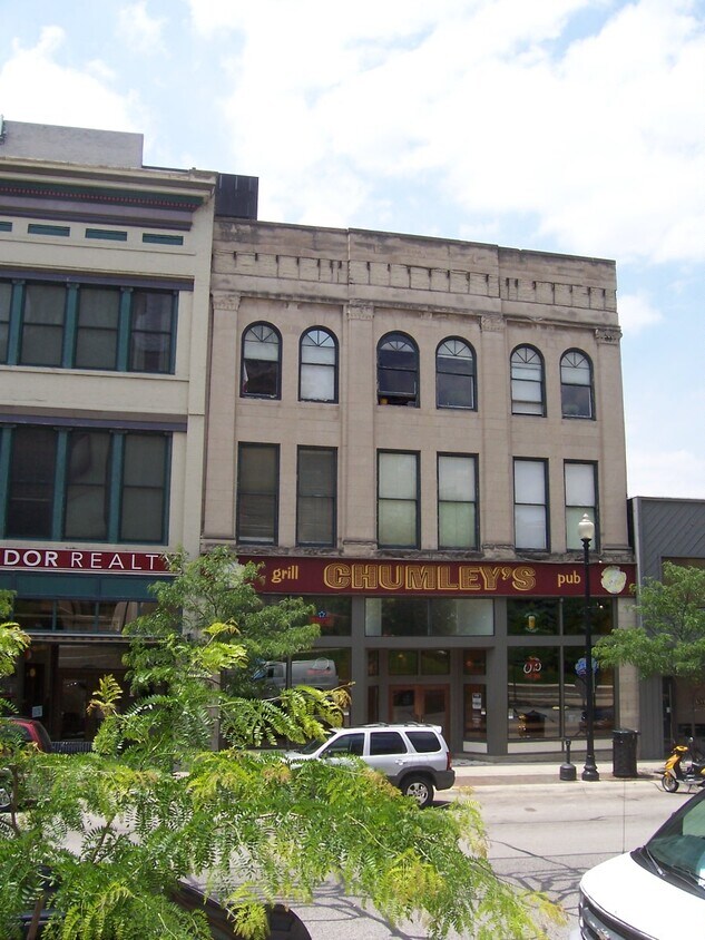 Foto principal - 122 N 3rd St