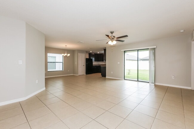 Building Photo - 1714 Chatham Green Cir