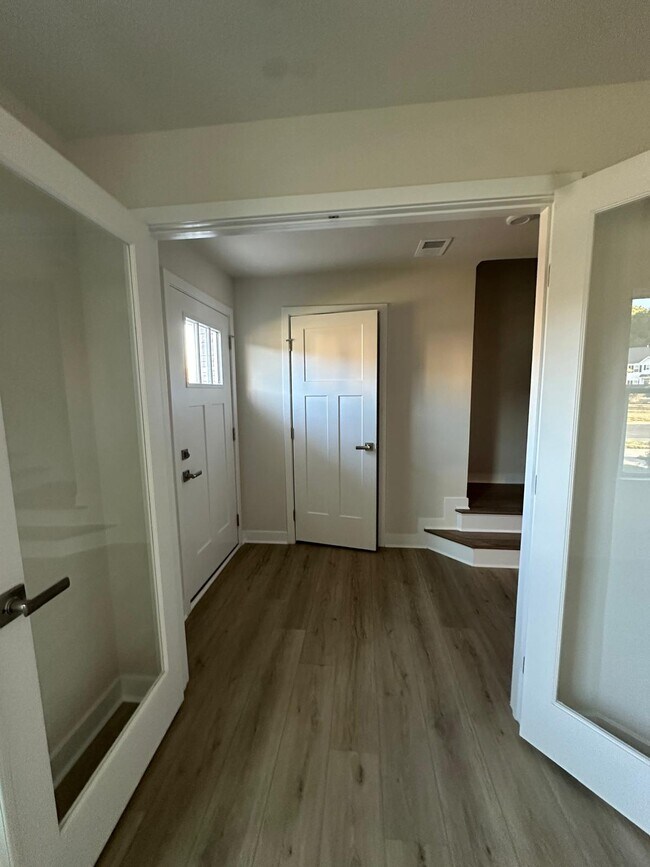 Foto del edificio - 8626 S Park Dr