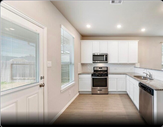 Foto del edificio - 31314 Spotted Saddle Hollow