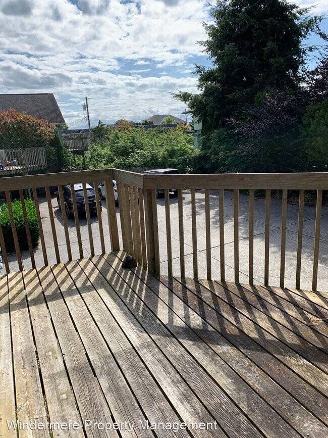 Foto del edificio - 1591 H St