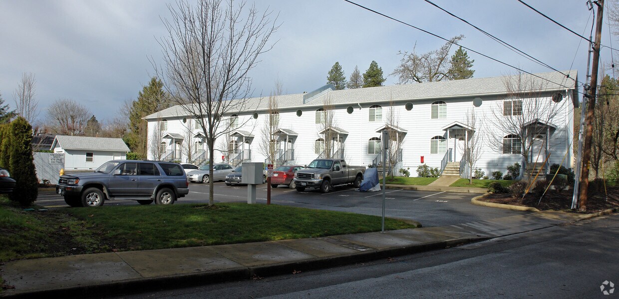 Foto del edificio - 300-314 W Umpqua St