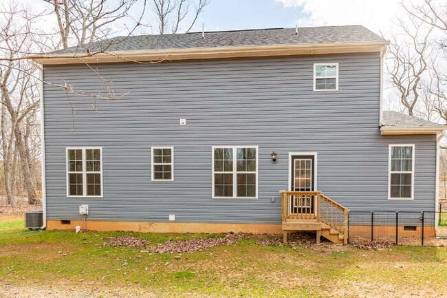 Building Photo - Charming 4-Bed Oasis with 2.5 Baths on Wil...