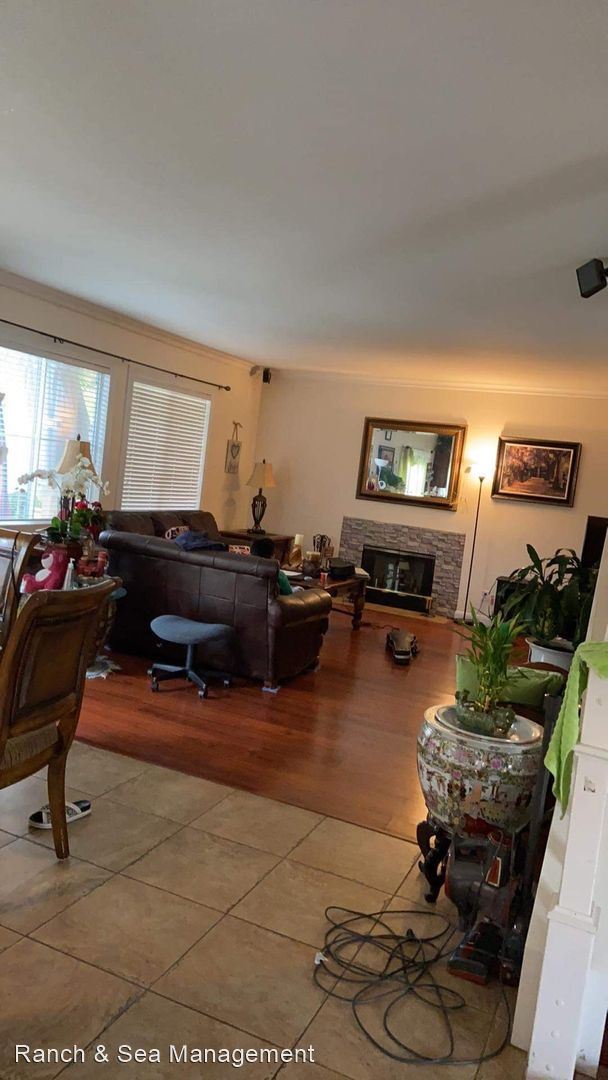 Building Photo - 4 br, 2.5 bath House - 3131 Huula Dr.