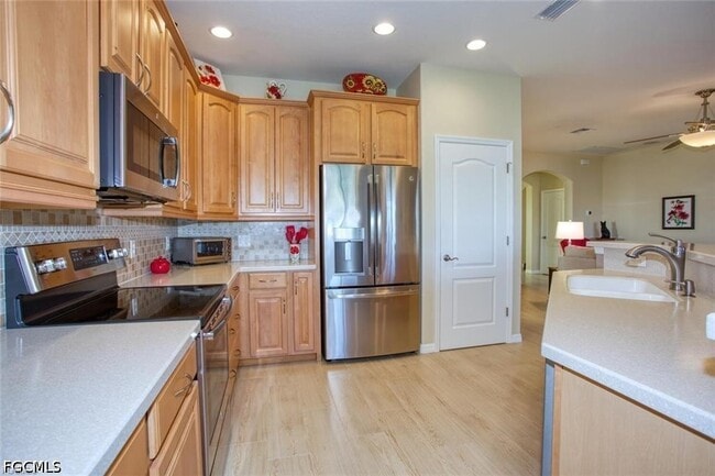Foto del edificio - 2474 Blackburn Cir
