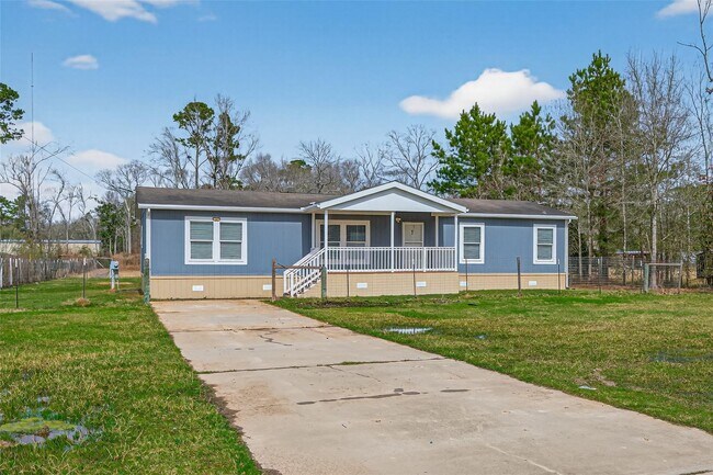 Building Photo - 15933 W Relza Dr