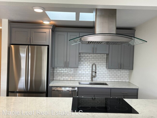 Building Photo - 2 br, 2 bath House - 1324 W. Emerson St. A...
