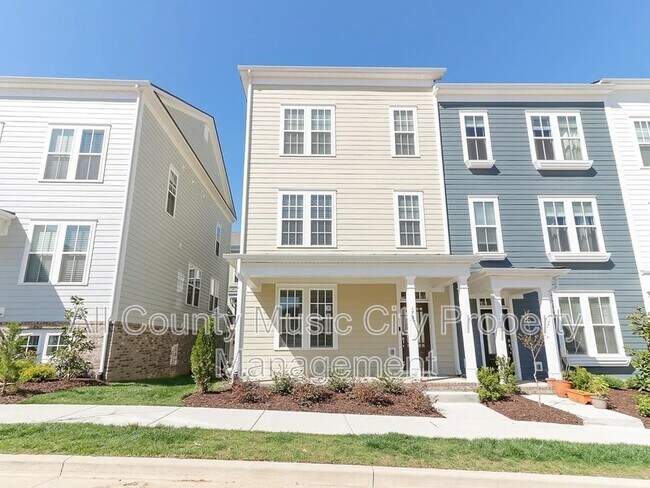 Building Photo - 173 Burkitt Commons Ave