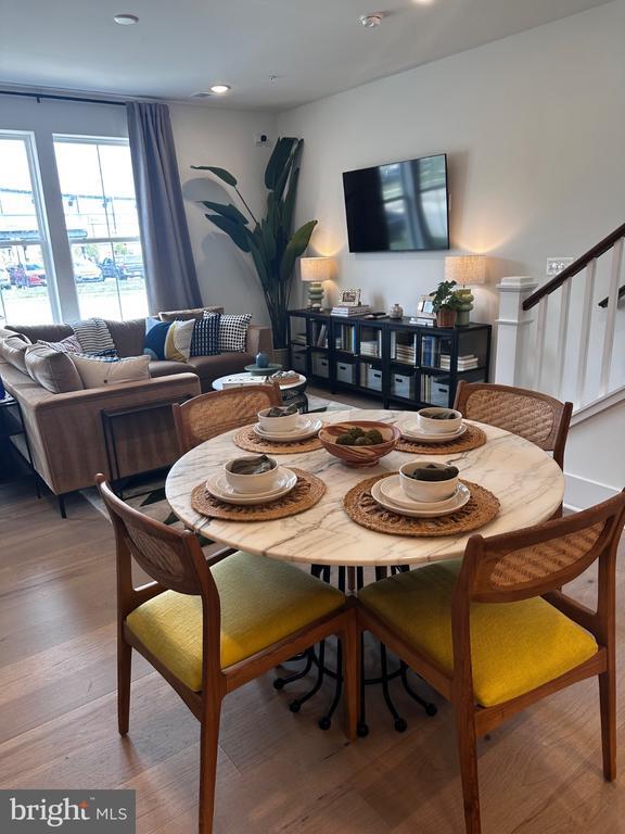 Foto del edificio - 2504 W Peninsula Dr