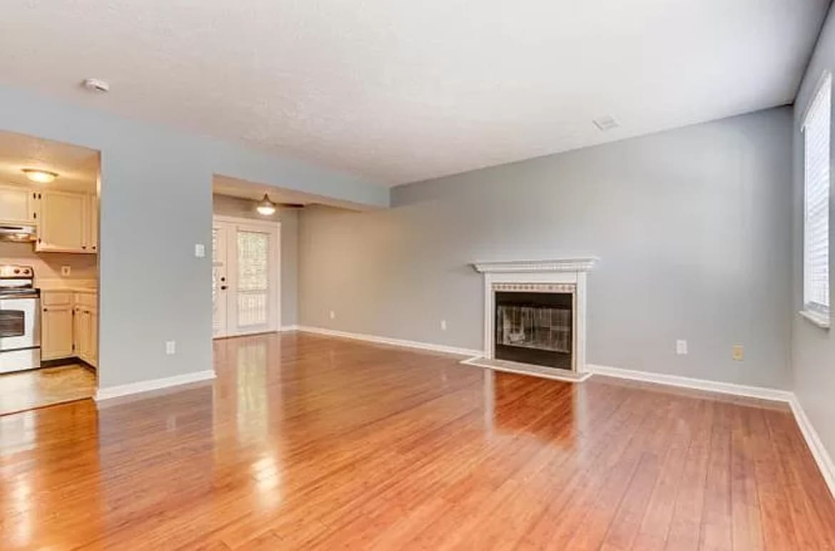 Building Photo - 801 Olde Pioneer Trl