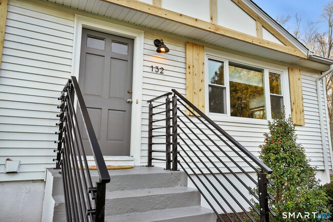 Foto del edificio - 132 Toll House Ln