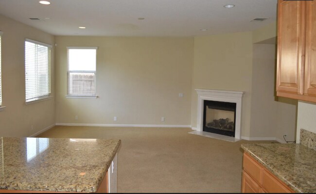 Building Photo - 4081 St Remy Ct