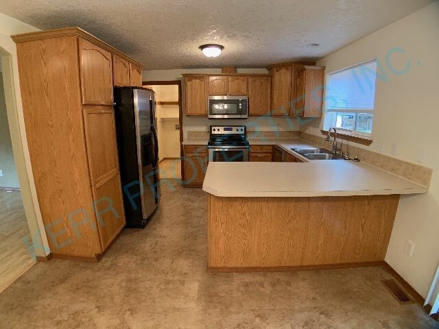 Foto del edificio - 12515 SE Raymond St