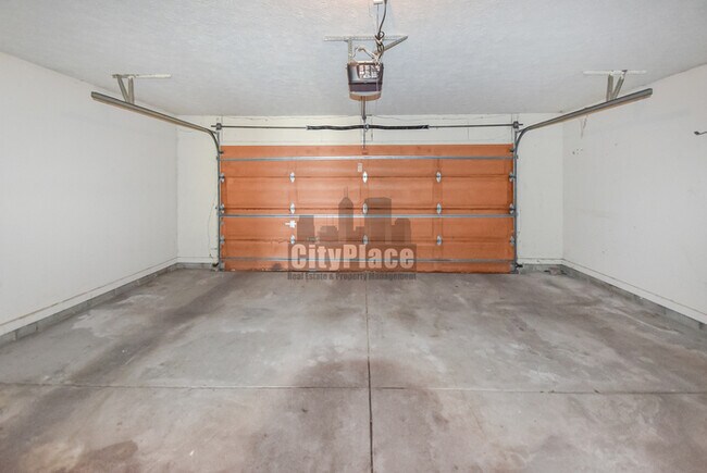 Foto del edificio - 5439 Cotton Bay Dr W