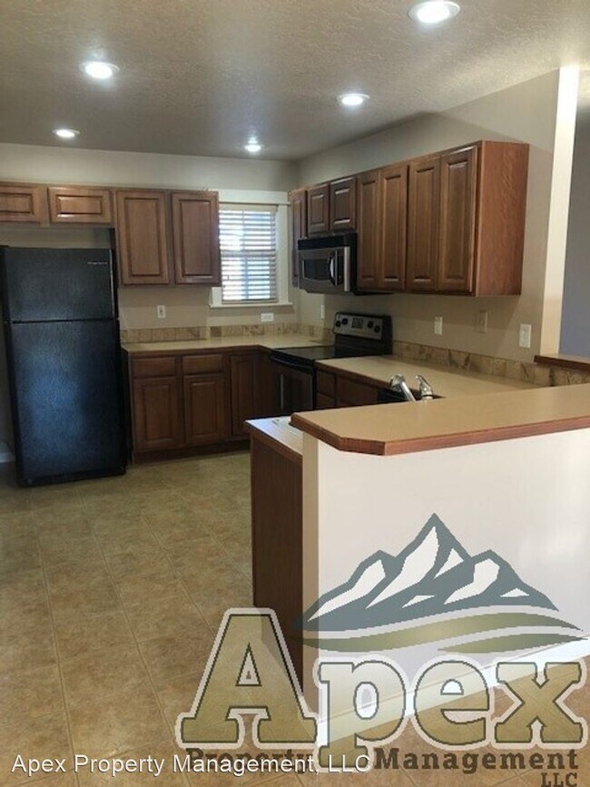 Building Photo - 3 br, 2 bath House - 11409 W. Silverview St.