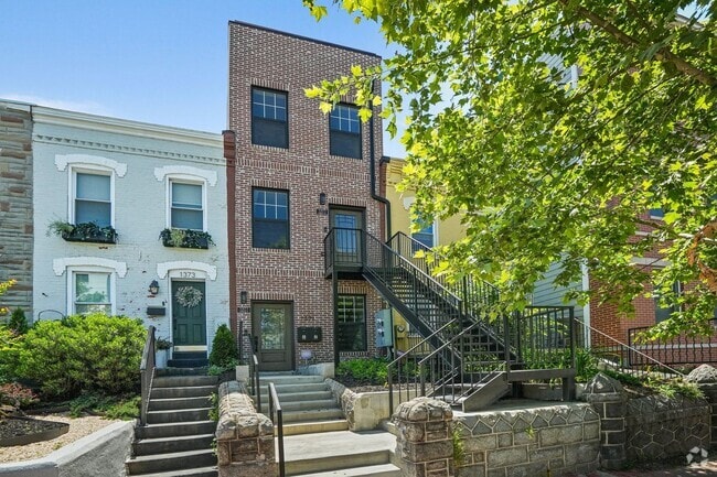 Building Photo - 1371 Florida Ave NE