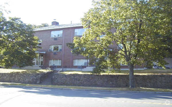 Foto del edificio - 1478-1490 Massachusetts Ave