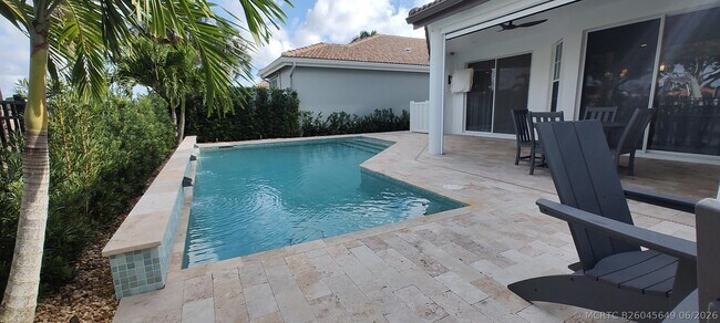 Foto del edificio - 8167 Quail Meadow Way