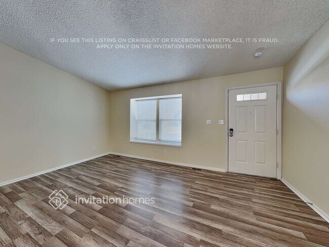 Foto del edificio - 3474 Foxridge Dr