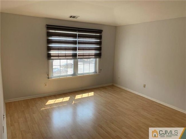 Foto del edificio - 831 Waterford Dr