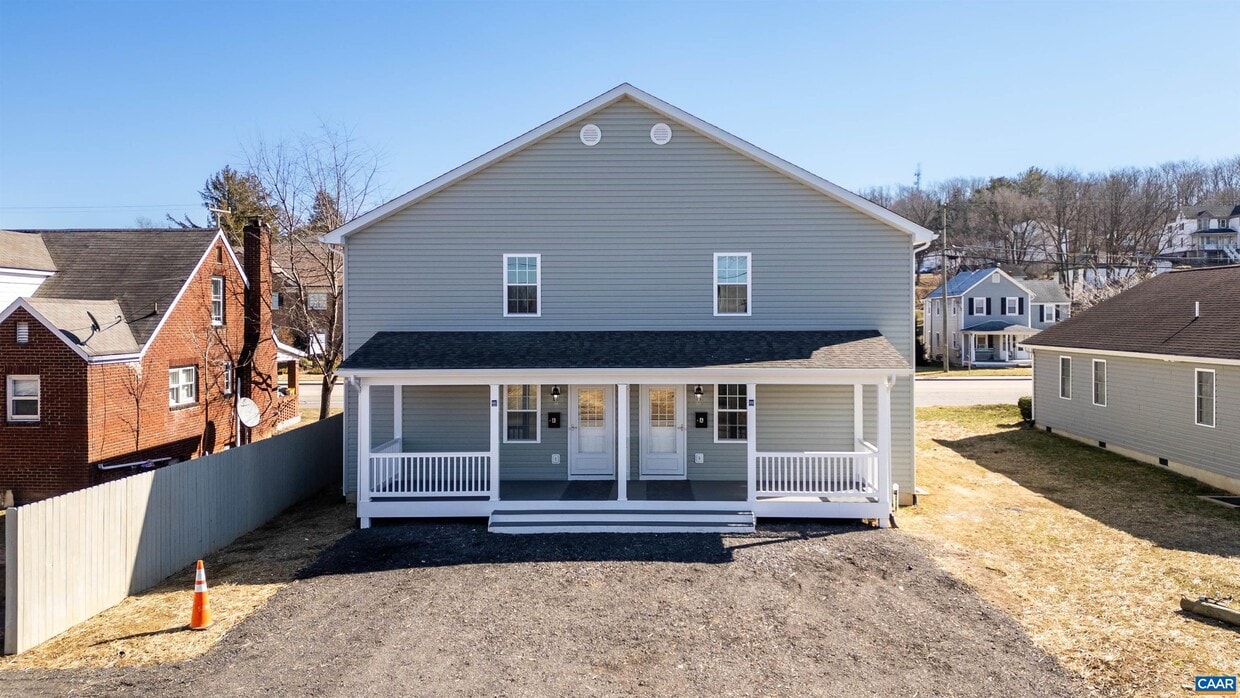 461 N Delphine Ave, Waynesboro, VA 22980 Townhome Rentals in