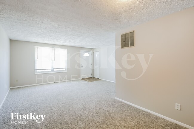 Foto del edificio - 6624 Cordova Ct