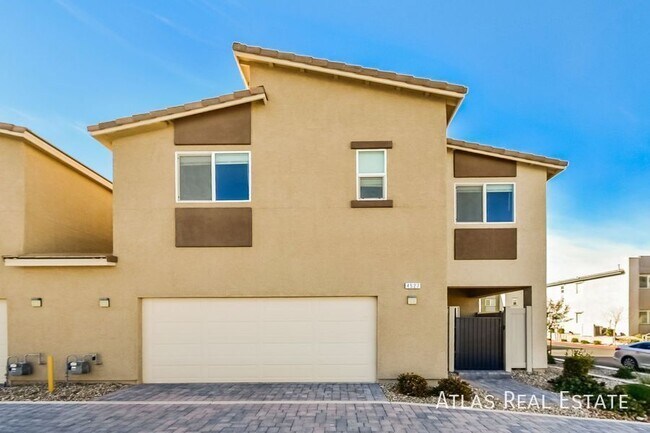 Building Photo - 4527 Sapphire Moon Ave