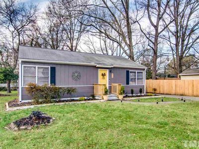 Foto principal - 313 Raynor St