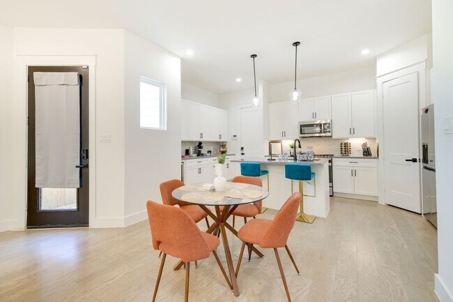 Foto del edificio - 4706 Market St