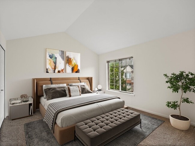 Building Photo - Central Park Estates