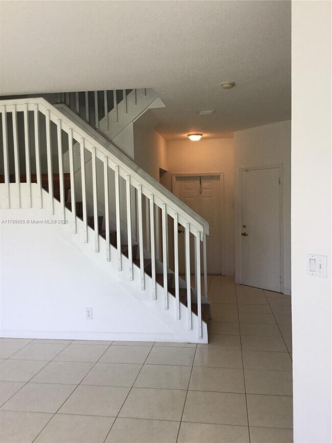 Foto del edificio - 3881 NW 91st Ter
