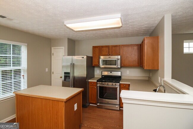 Building Photo - 103 Oak Grove Pl