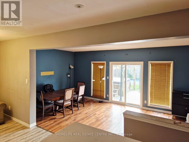 Photo du bâtiment - 7 Swartz St