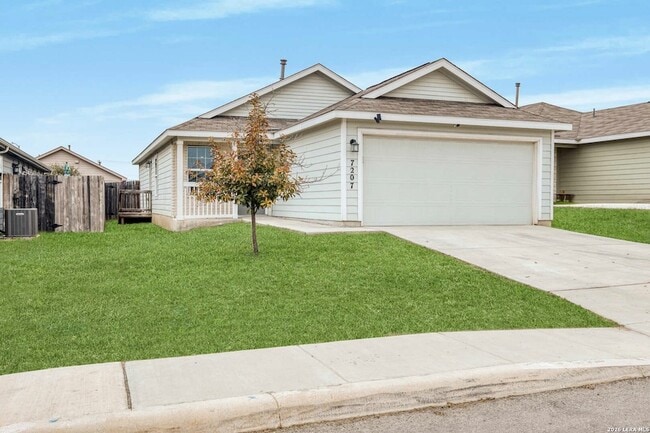 Building Photo - 7207 Lavaca Bluff