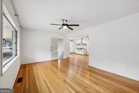 Foto del edificio - 2562 Farley St