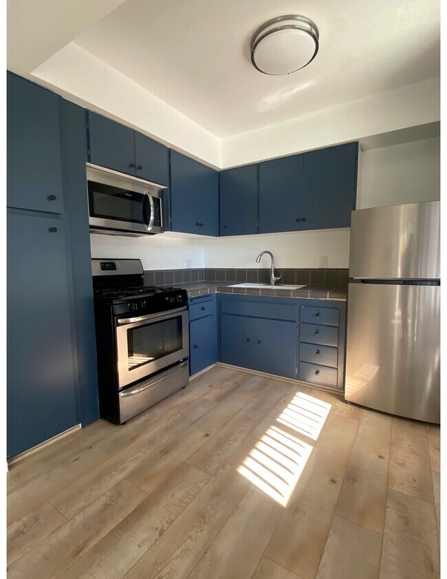 7205 Fountain Ave Unit 7, Los Angeles, CA 90046 Apartments in Los