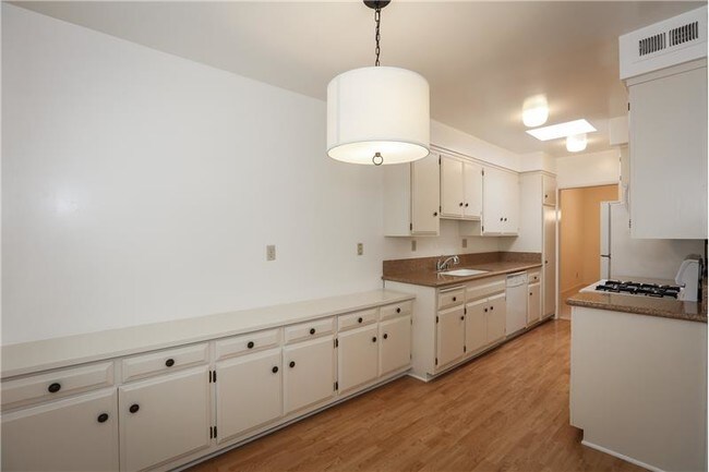 Foto del edificio - 828 16th St