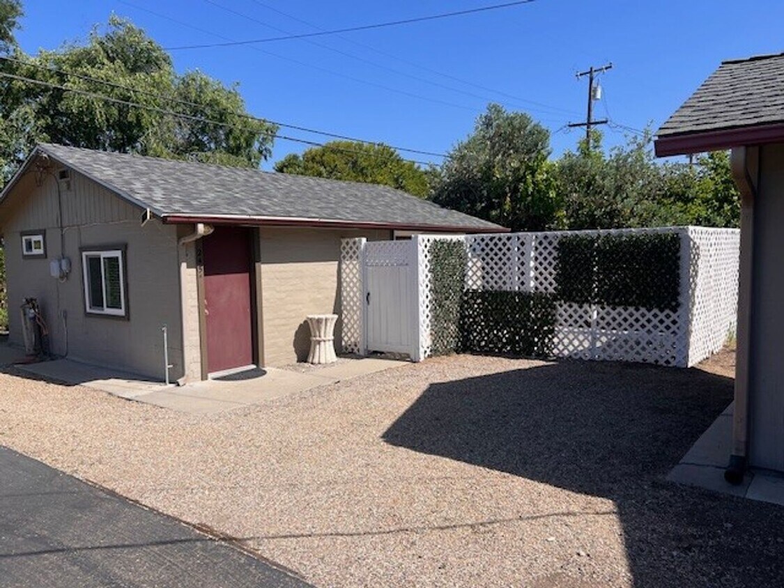 Foto principal - Updated Charming Cottage in Downtown Solvang