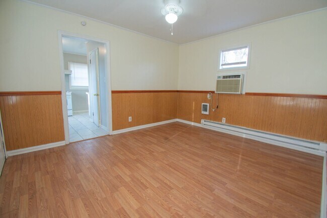 Foto del edificio - 1 Bedroom 1 Bathroom Home - Prime Spring Lake Location!