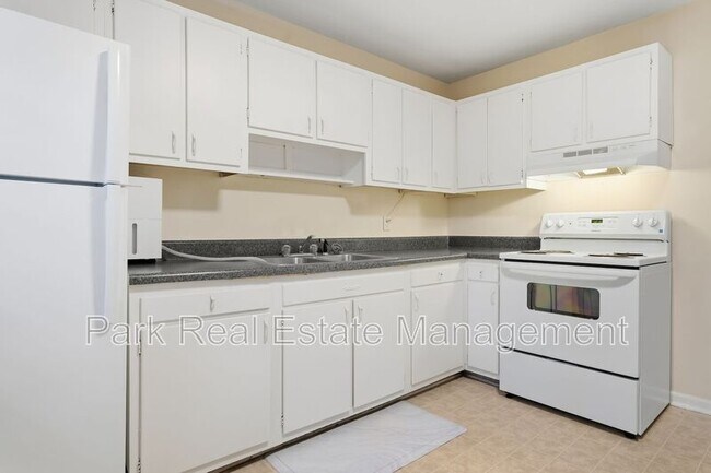 Foto del edificio - 635 N Columbia St